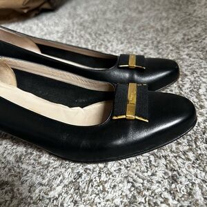 Black 2” pumps Salvatore Ferragamo 10 1/2 B